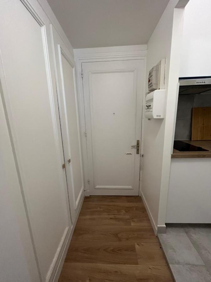 Dream Dwell Paris-Eiffel Tower Mirabeau Bridge Cozy Home In The 16Th District Paris Exteriör bild